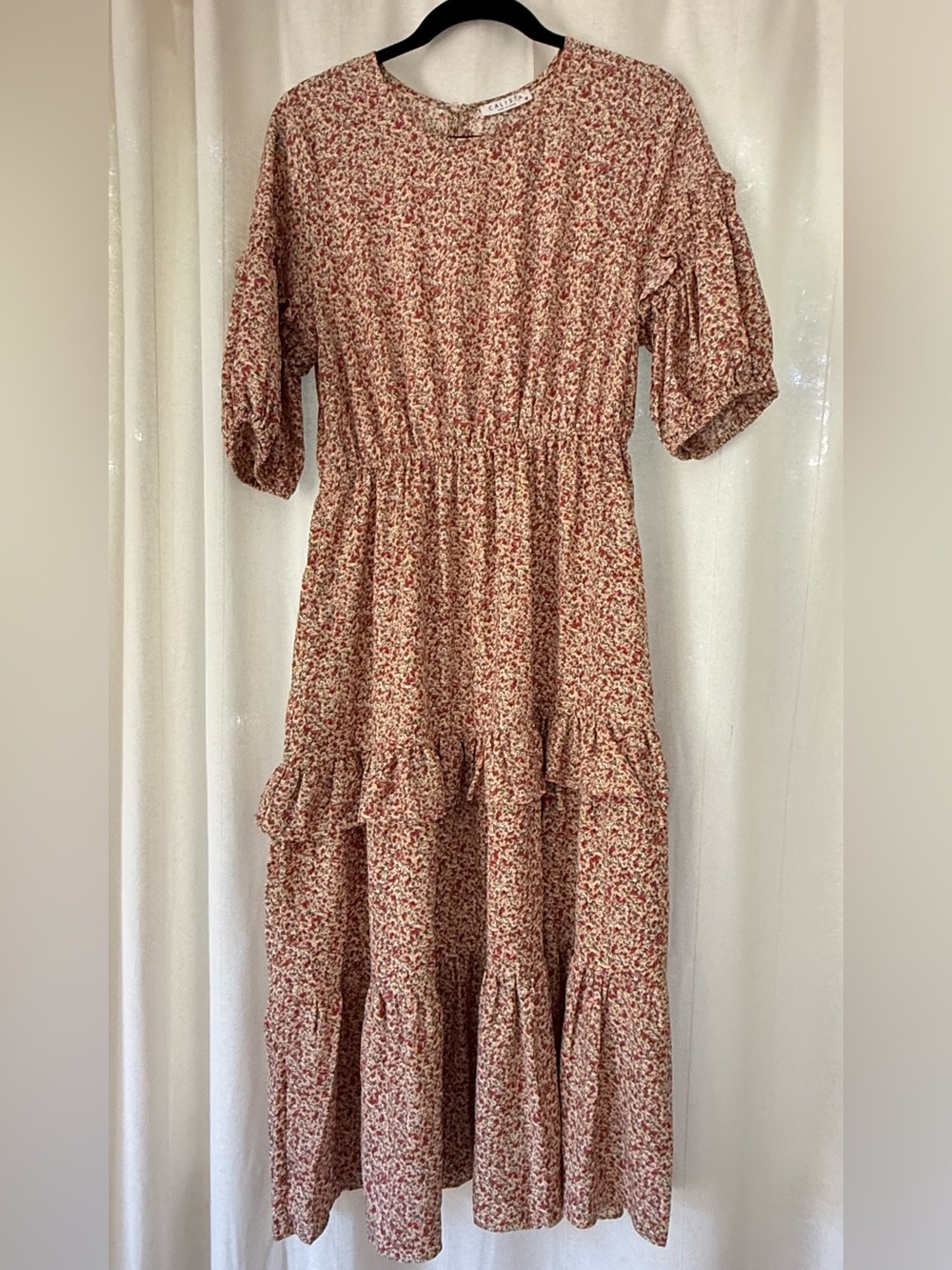 Calista | Floral Tiered Midi Dress in Dusty Rose